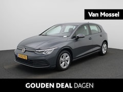 Volkswagen Golf - 1.0 TSI Life 110 PK | Navigatie | Adaptive Cruise Control | Apple Carplay | Android Auto |