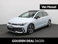 Volkswagen Golf - 1.5 eHybrid GTE 272 PK | Automaat | Plug-In | Panoramisch Schuif/Kantel Dak | Black Style
