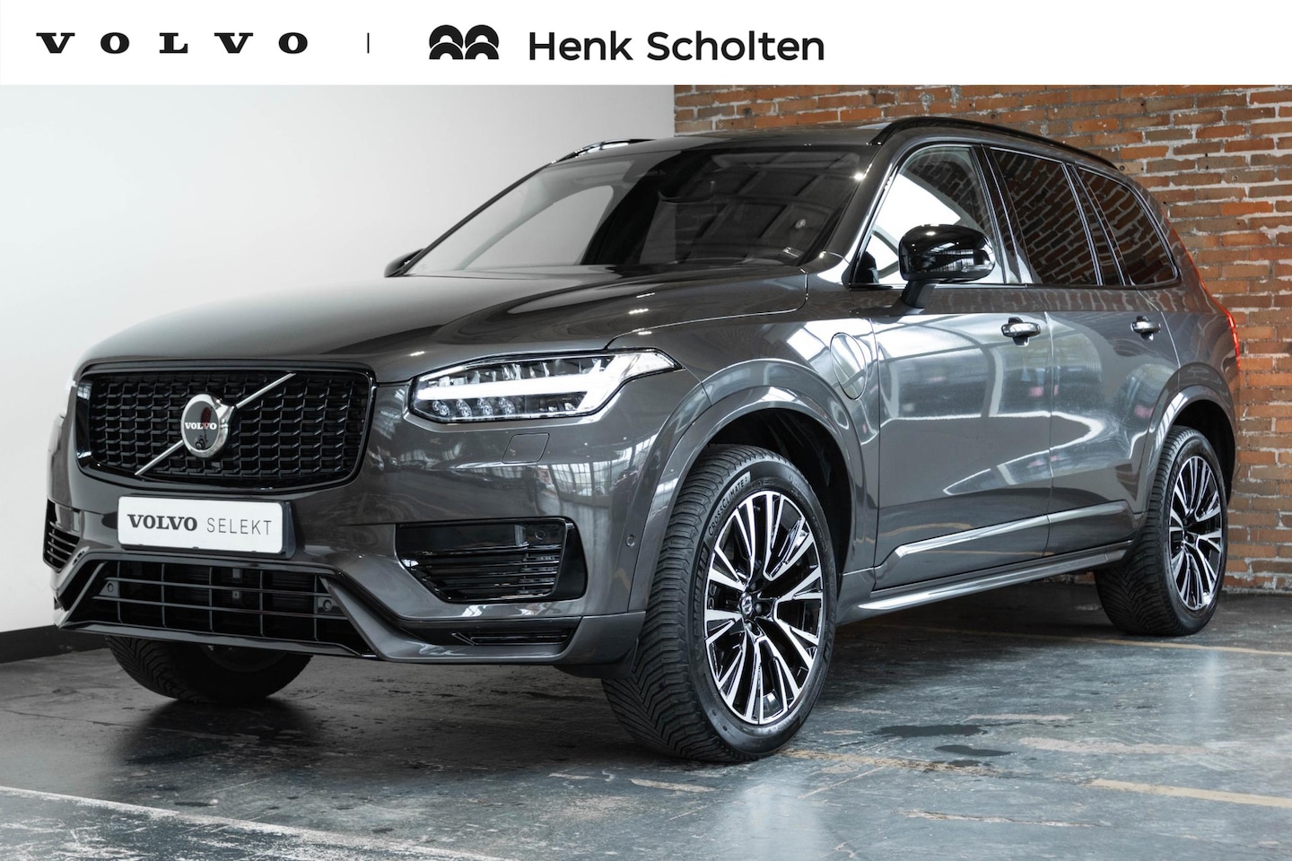 Volvo XC90 - T8 Recharge AWD Ultimate Dark | Wegklapbare trekhaak | 360 Graden Camera | Getint Glas Ach - AutoWereld.nl