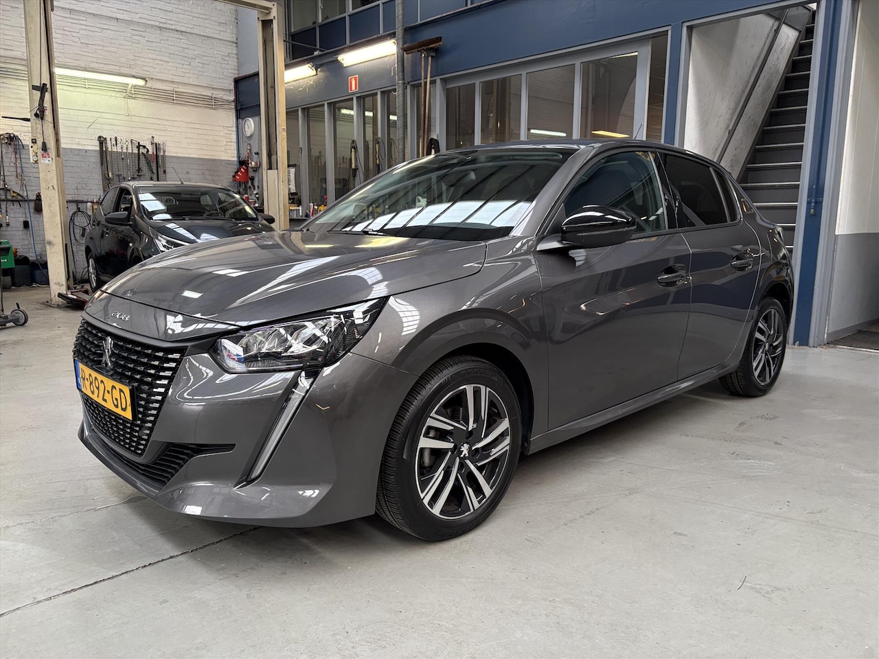 Peugeot 208 - 1.2 PureTech Allure Pack 1.2 PureTech 75pk Allure Pack - AutoWereld.nl