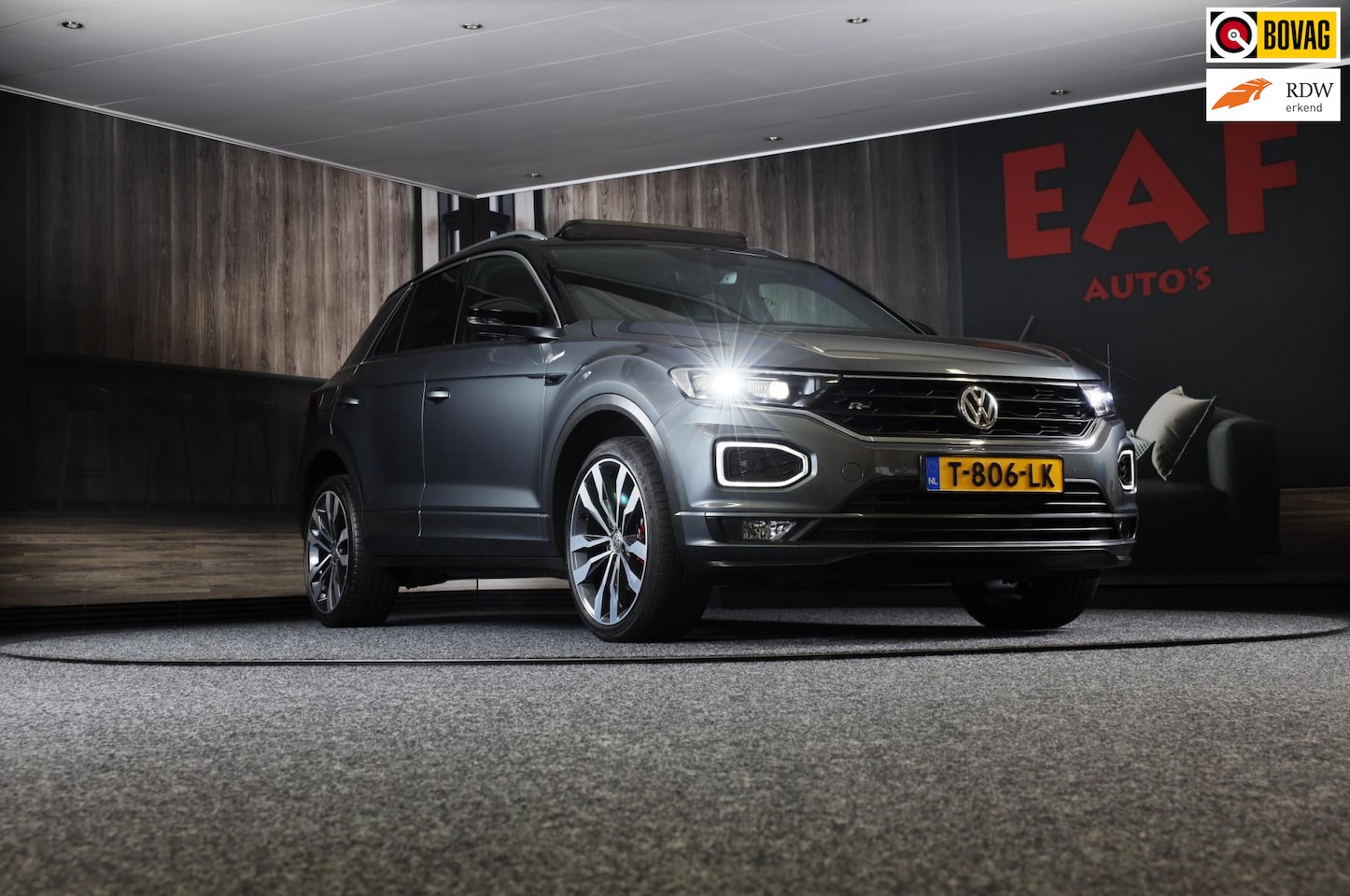 Volkswagen T-Roc - 1.5 TSI Sport Business R Line / AUT / ACC / Virtual Cockpit / Camera / Navi / Dode Hoek / - AutoWereld.nl