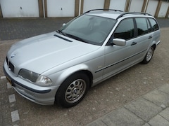 BMW 3-serie Touring - 318i Executive