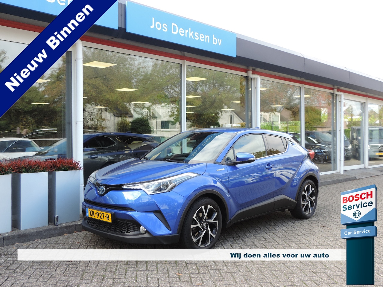 Toyota C-HR - 1.8 Hybrid Dynamic - Camera | Nav | Stoelverw. | Afn. trekhaak - AutoWereld.nl