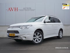 Mitsubishi Outlander - 2.0 PHEV Instyle+