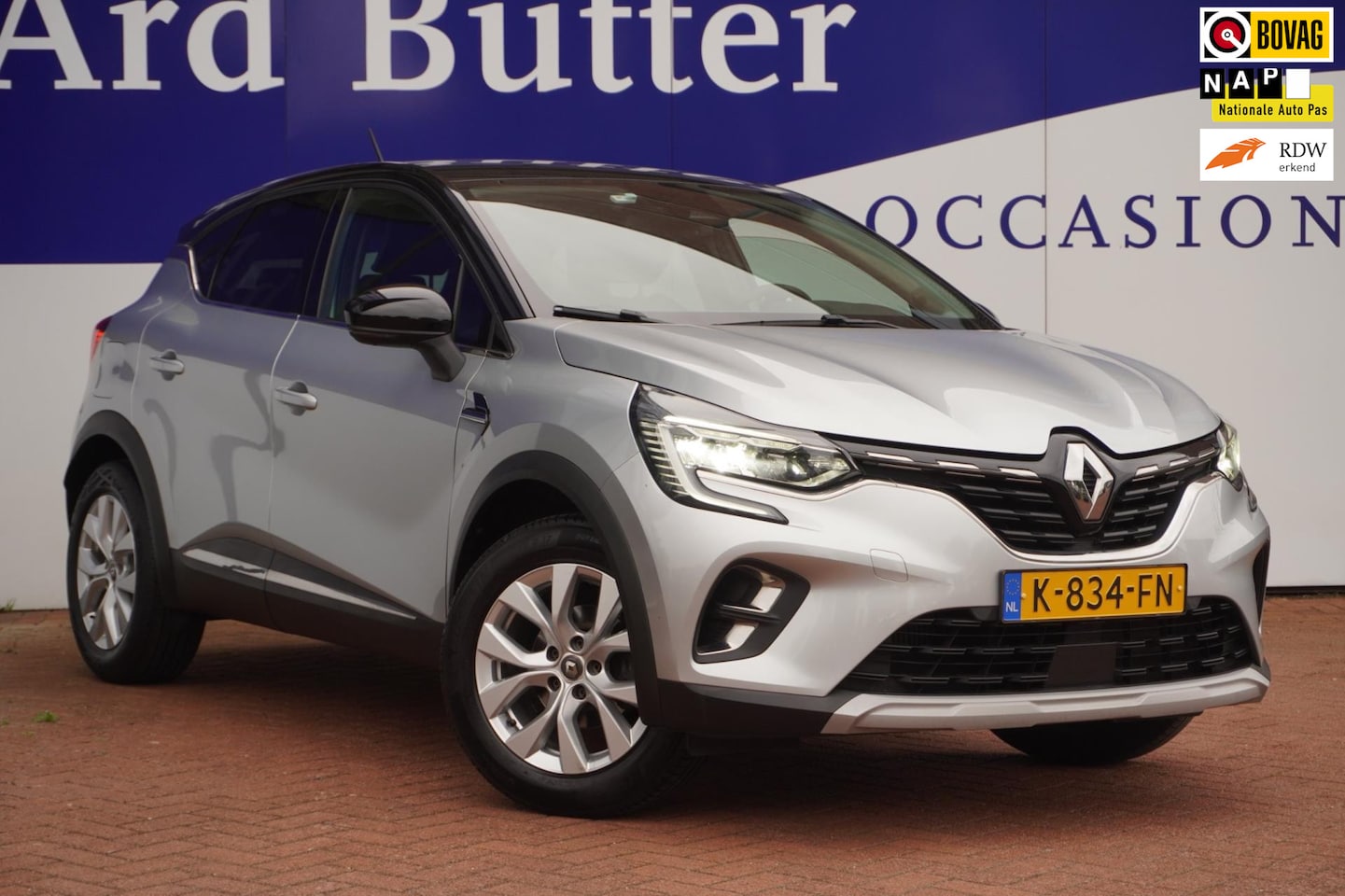 Renault Captur - 1.0 TCe 100 Intens+Half-Leder+Led+Navigatie+Parkeer-Hulp+Privacy-Glass-DECEMBER 2020 !! - AutoWereld.nl