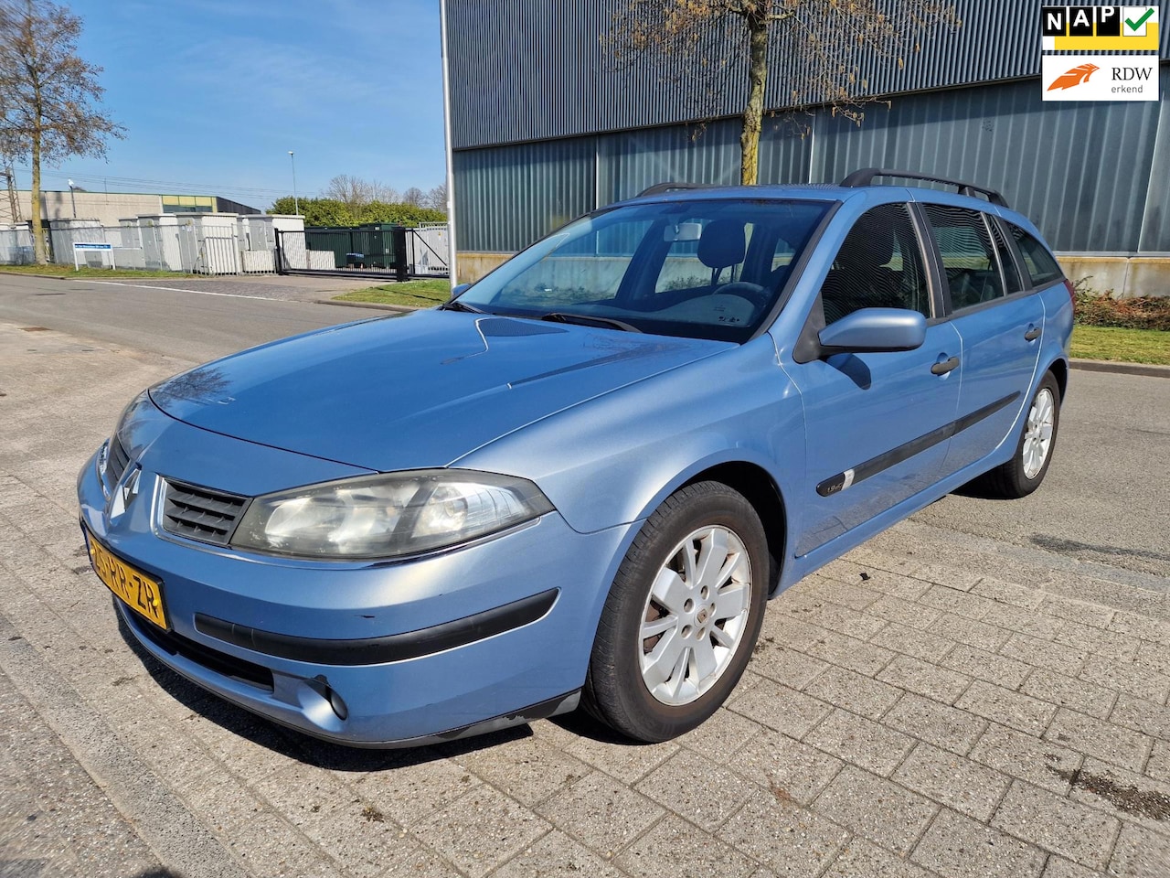 Renault Laguna Grand Tour - 1.9 dCi Tech Road 1.9 dCi Tech Road, Apk, Nap, Zeer goed rijdend, Inruil mogelijk. - AutoWereld.nl