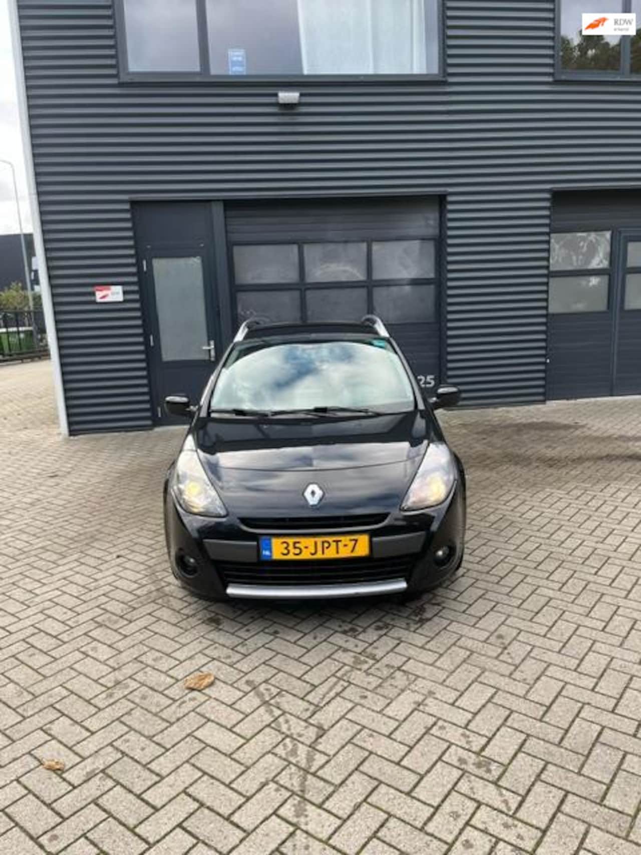 Renault Clio Estate - 1.2 TCE Sélection Business Sport 1.2 TCE Sélection Business Sport - AutoWereld.nl
