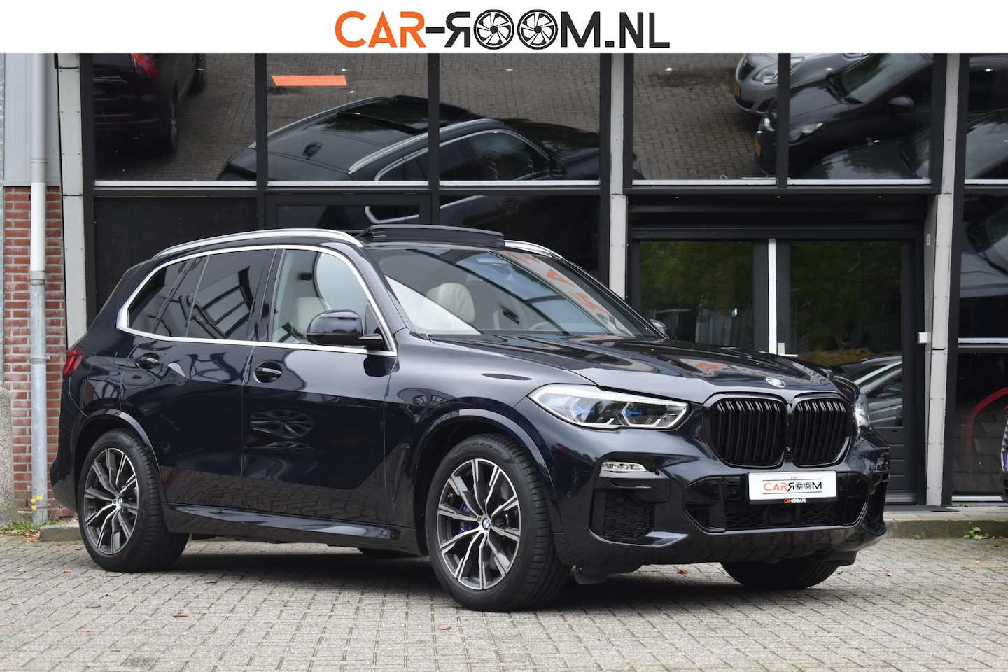 BMW X5 - xDrive45e High Executive M HUD Pano Laser Stoelkoeling 360C - AutoWereld.nl