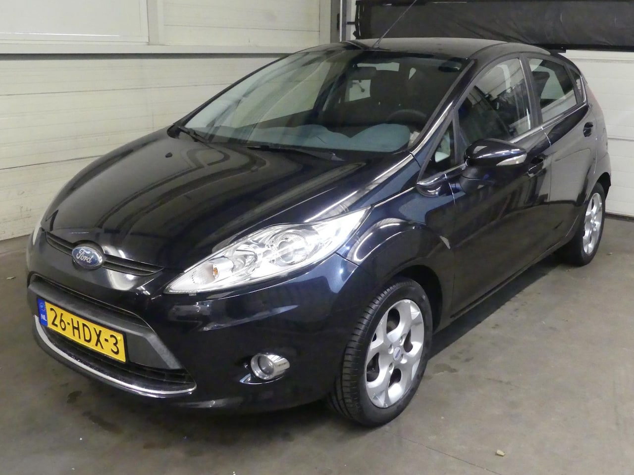 Ford Fiesta - 1.25 Titanium - Airco - 5 deurs - Mooie auto! - Trekhaak - AutoWereld.nl