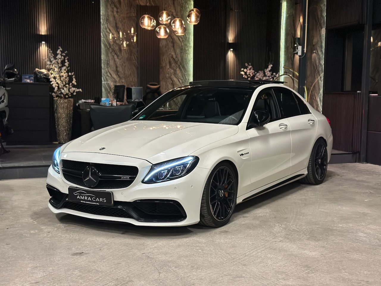Mercedes-Benz C-klasse - AMG 63 S|PANO|KUIP|KERAMIC|FULL OPTION|Dealer ond. - AutoWereld.nl