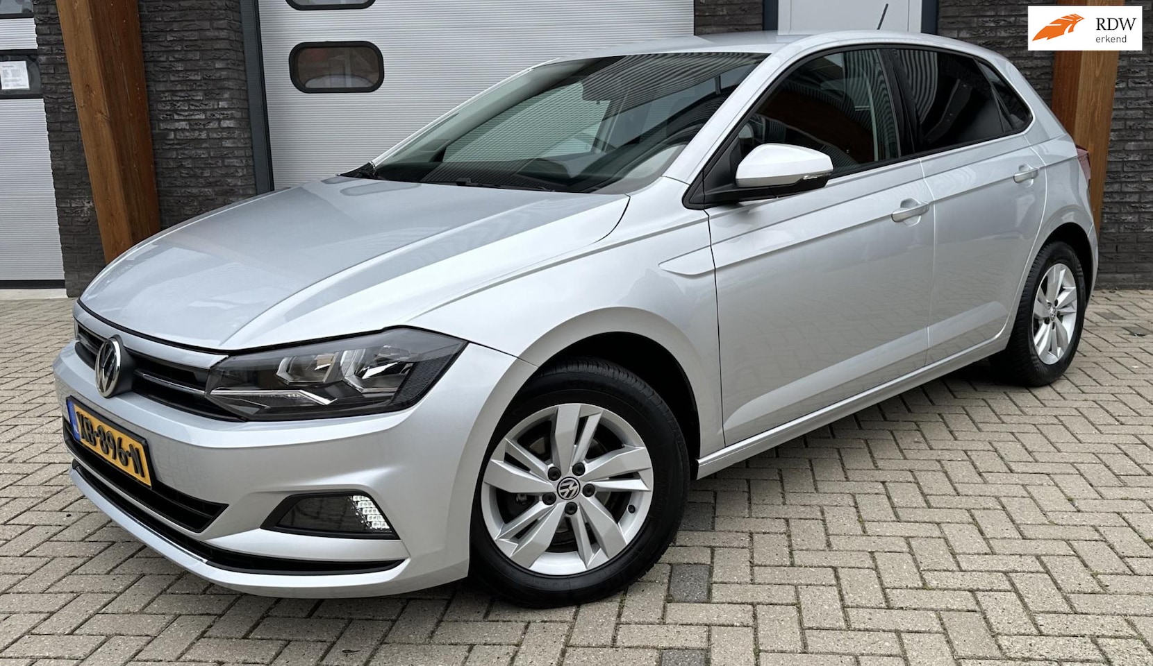 Volkswagen Polo - 1.0 TSI Comfortline DSG/CARPLAY/NAVI/LM-VELG - AutoWereld.nl