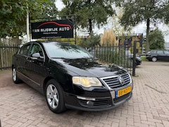 Volkswagen Passat - 1.4 TSI Comfortline BlueMotion Clima Nav Trekh