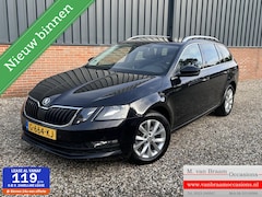 Skoda Octavia Combi - 1.0 TSI Business Camera/Pdc/Navigatie