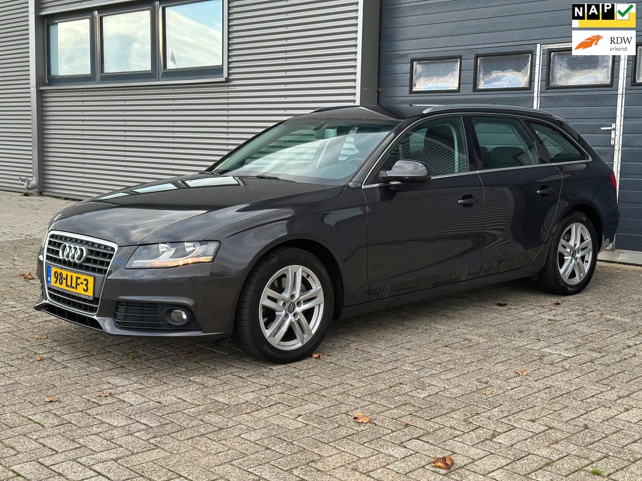 Audi A4 Avant - 2.0 TFSI Pro Line Business NWE APK - NAVI - TREKHAAK - CLIMA!! - AutoWereld.nl