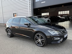SEAT Leon ST - 1.4 TSI FR ACC|Carplay|Camera|DCC Zwart
