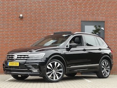 Volkswagen Tiguan - 2.0 TSI 4Motion 2 X R-line / Schuifdak / Trekhaak