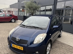 Toyota Yaris - 1.3 VVTi Sol