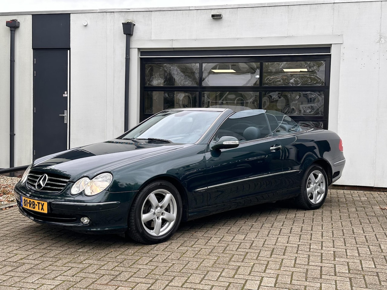 Mercedes-Benz CLK-klasse Cabrio - 240 Avantgarde - AutoWereld.nl