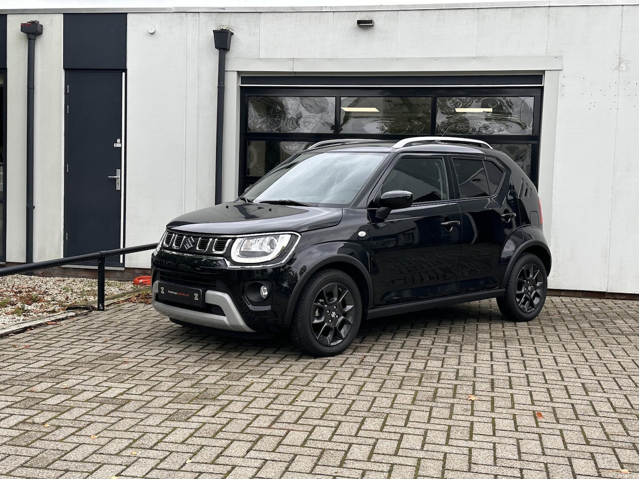 Suzuki Ignis - 1.2 Smart Hybrid Select Automaat | 6.500 km | Navigatie | Achteruitrijcamera | Rijklaar - AutoWereld.nl