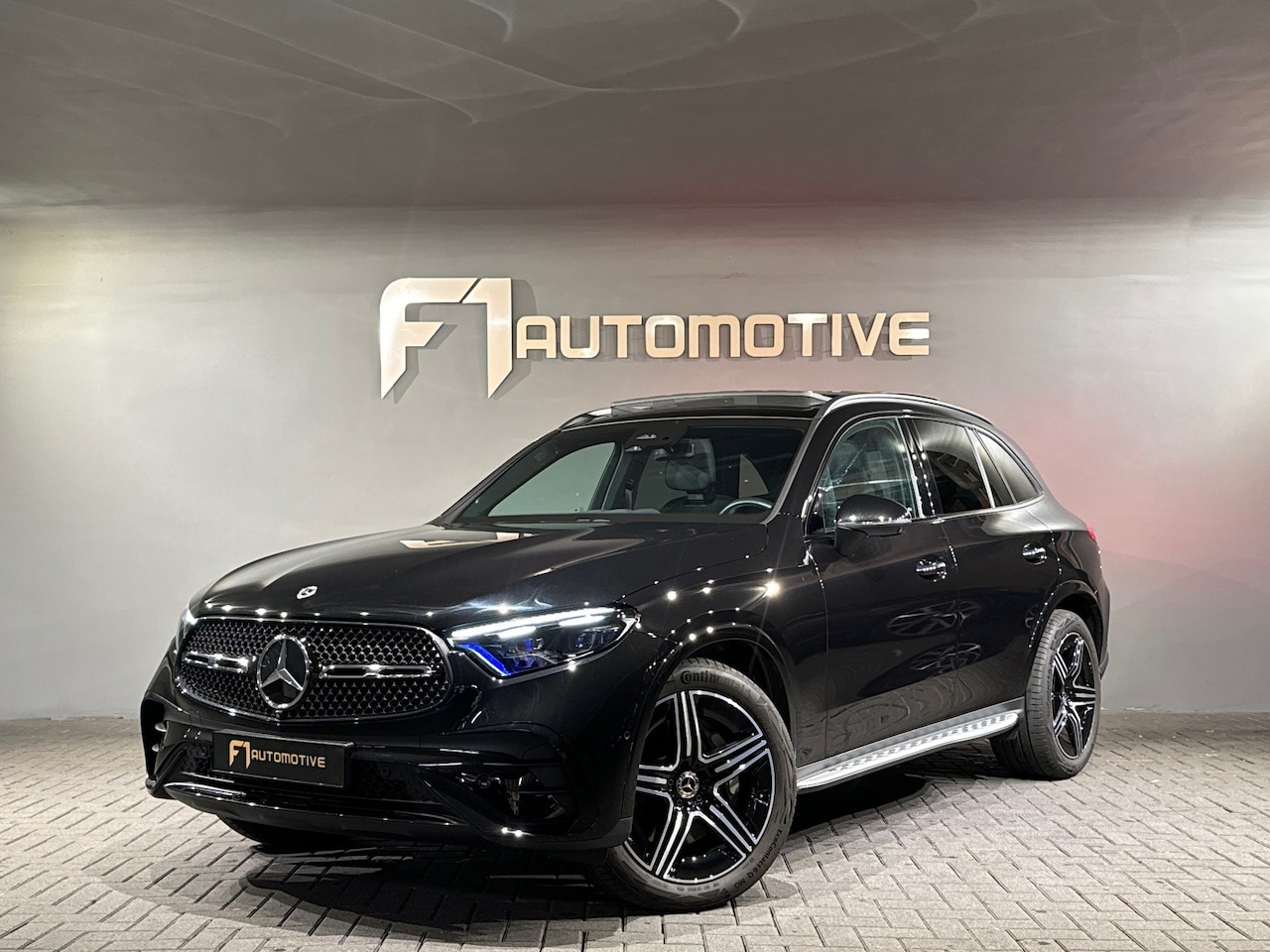 Mercedes-Benz GLC-klasse - 200 4MATIC AMG Pano|Memory|Keyless - AutoWereld.nl