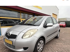 Toyota Yaris - 1.3 VVTi Sol AIRCO