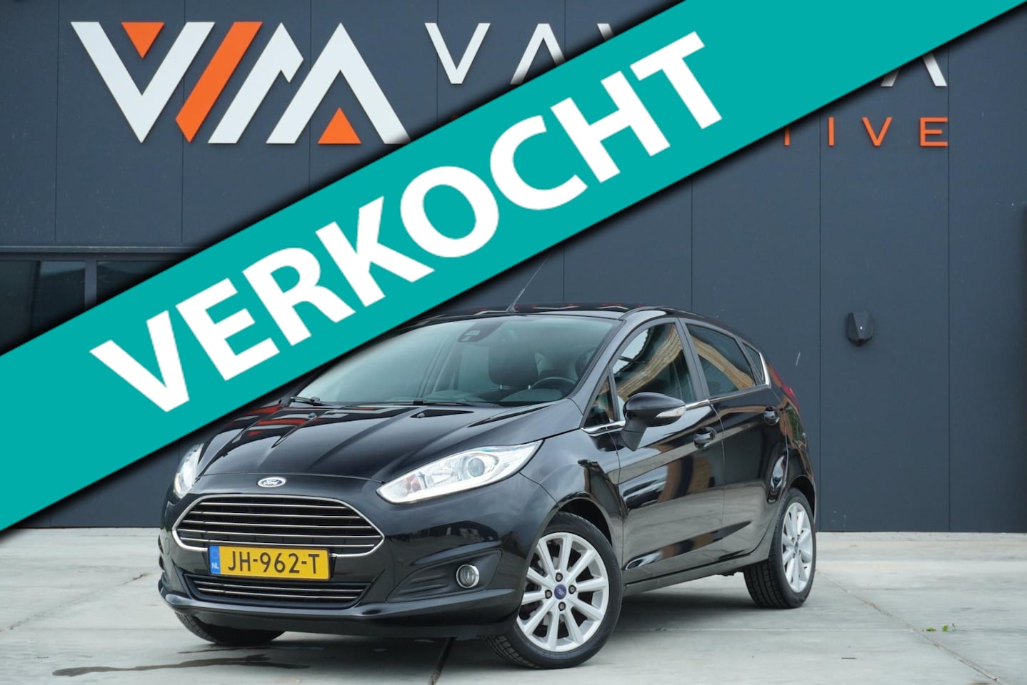 Ford Fiesta - 1.0 Titanium 2016 Airco Clima 5 Deurs Bluetooth Navigatie Cruise control LM Velgen - AutoWereld.nl