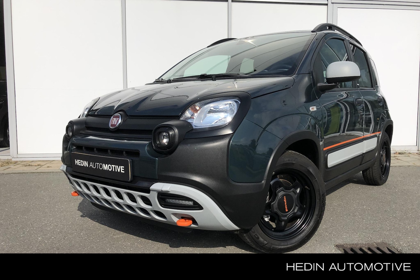 Fiat Panda - 1.0 Hybrid Garmin Cross | Navigatie via App | Trekhaak | Climate Control | Apple Carplay/A - AutoWereld.nl