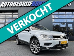 Volkswagen Tiguan Allspace - 1.4 TSI Highline Business 7p. NL.Auto/Panoramadak/Alcantara/Trekhaak/Adaptive-Cruise/1Ste