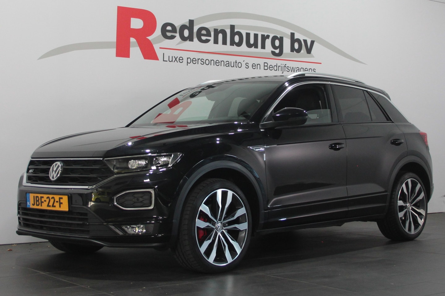 Volkswagen T-Roc - 1.5 TSI Sport Business R-Line - Automaat - Navi / Camera / Dodehoek - AutoWereld.nl