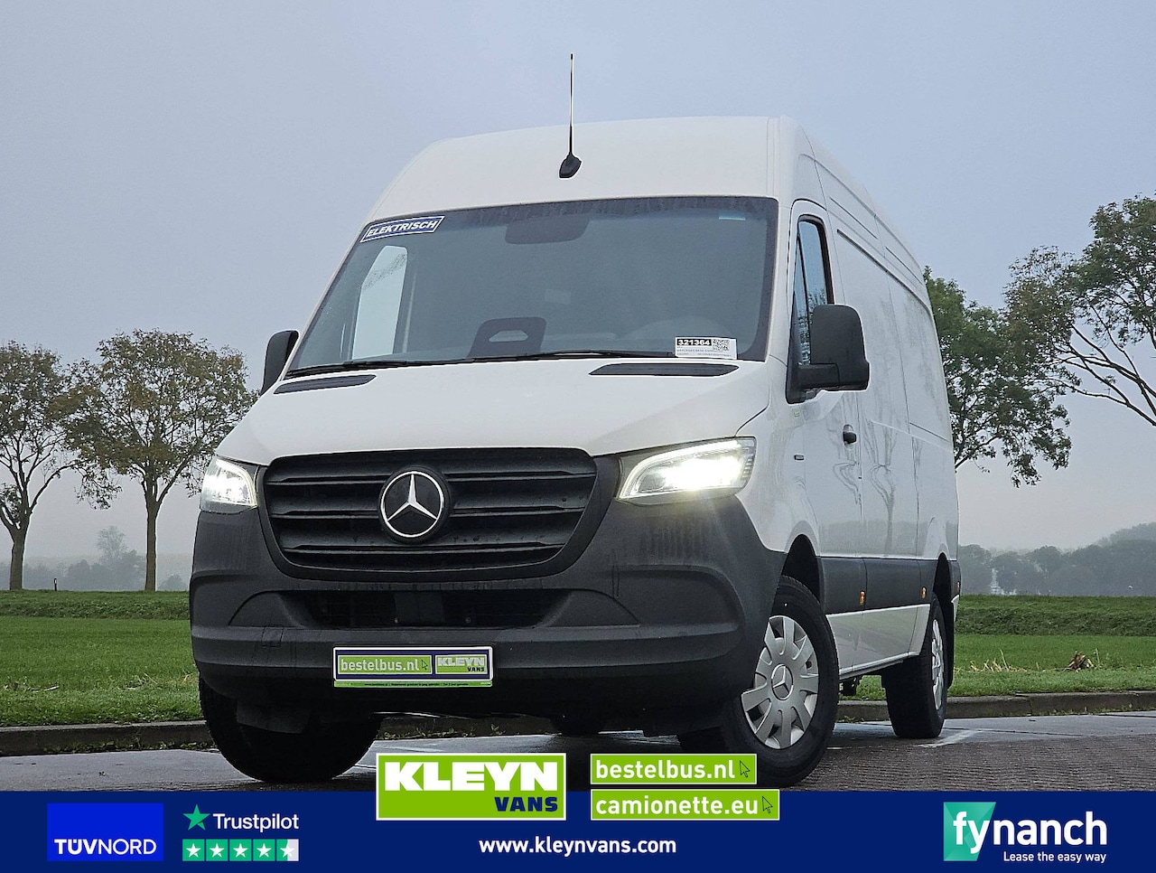 Mercedes-Benz eSprinter - 320 L2H2 81kWh Nieuw - AutoWereld.nl