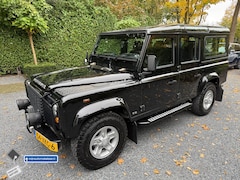 Land Rover Defender 110 - V8 AUT. UNIEK & PERFECT