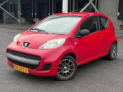 Peugeot 107 - 1.0-12V XR