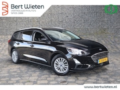 Ford Focus Wagon - 1.0 EcoB. Titanium | Geen import | Trekhaak I Navi | Cruise |