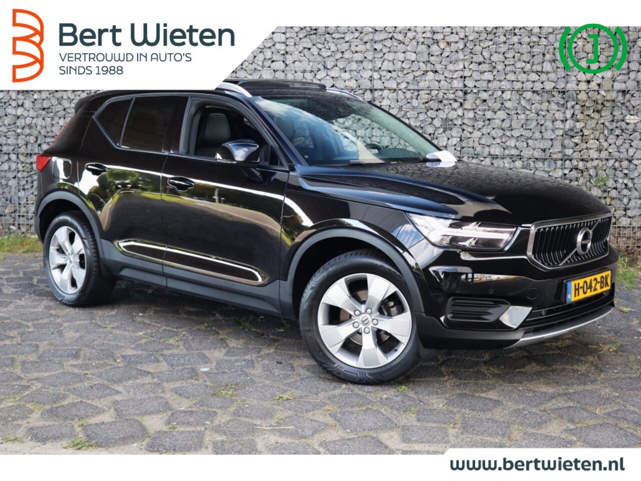 Volvo XC40 - 1.5 T3 | Geen import | Camera | Schuifdak | Carplay - AutoWereld.nl