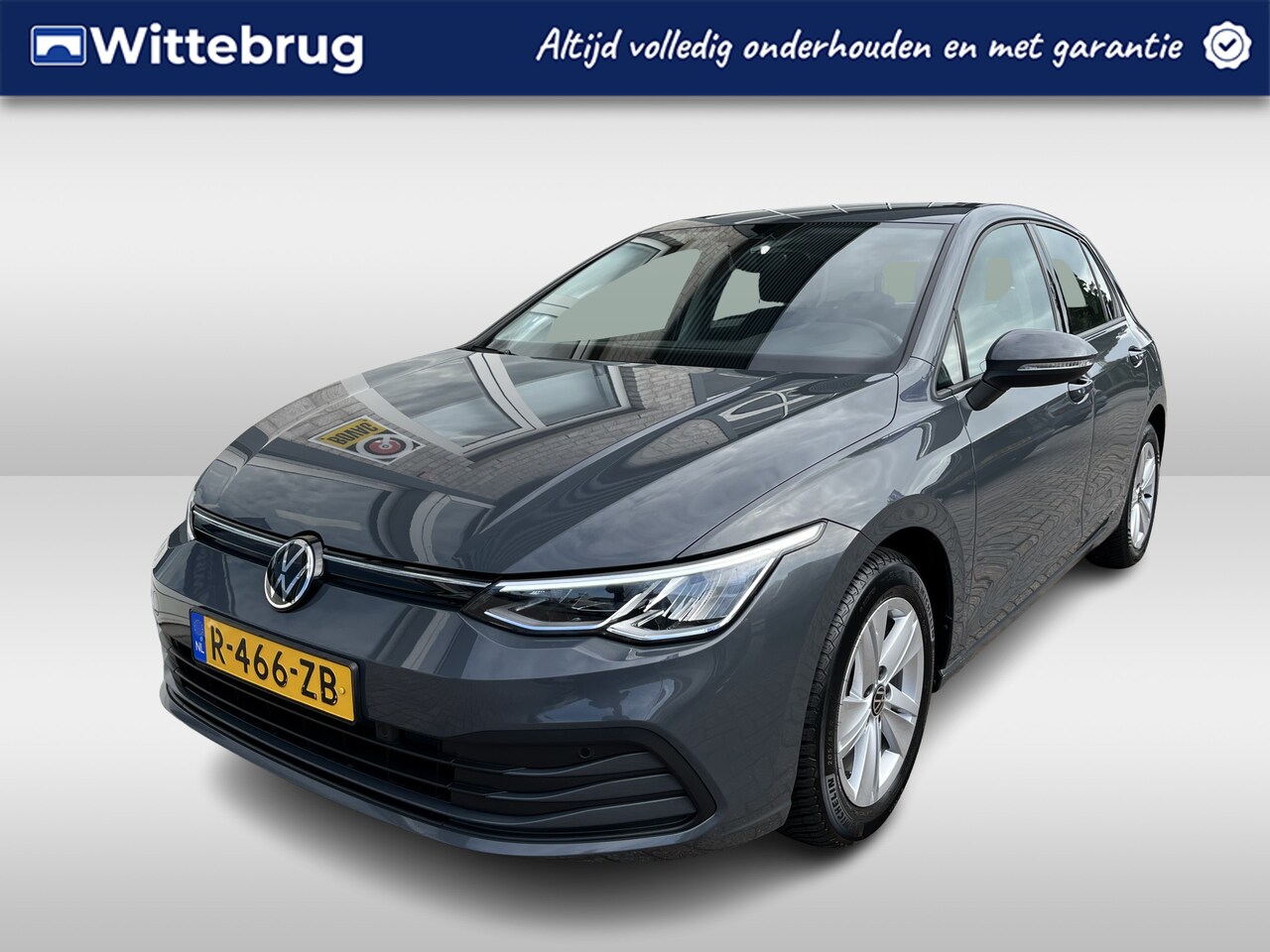 Volkswagen Golf - 1.0 TSI Life / FABRIEKSGARANTIE T/M 1-2027/ PARK. SENSOREN/ NAVI/ 16" LMV / APP-CONNECT / - AutoWereld.nl