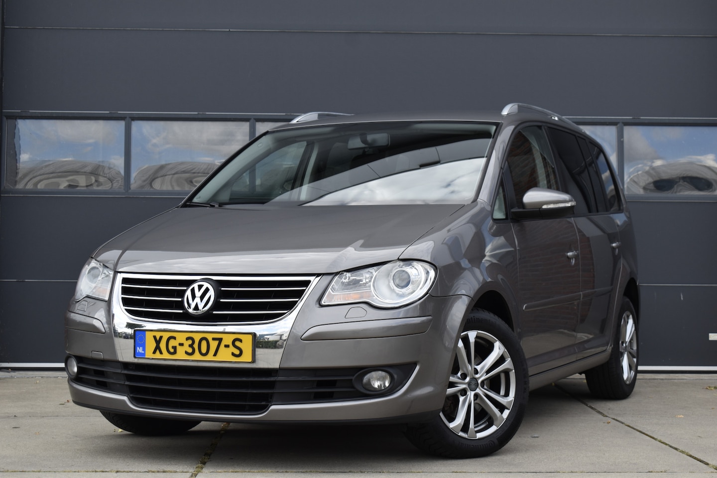 Volkswagen Touran - 1.4 TSI Comfortline Navi - Carplay - Cruise - - AutoWereld.nl