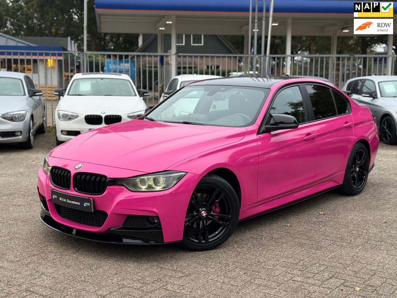 BMW 3-serie - 316i Executive M Sport Roze|Nieuwe Ketting + Klepseals|Carplay|Navigatie|Climate control|C - AutoWereld.nl