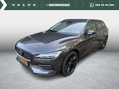 Volvo V60 - 2.0 B3 Essential Edition | Sport Pack | 19" Black Edition Velgen | Leder | Adaptieve Cruis