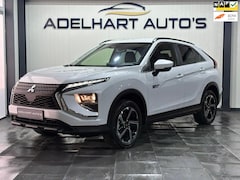 Mitsubishi Eclipse Cross - 2.4 PHEV Business Executive Automaat / Navigatie full map / Camera / Keyless / Cruise cont