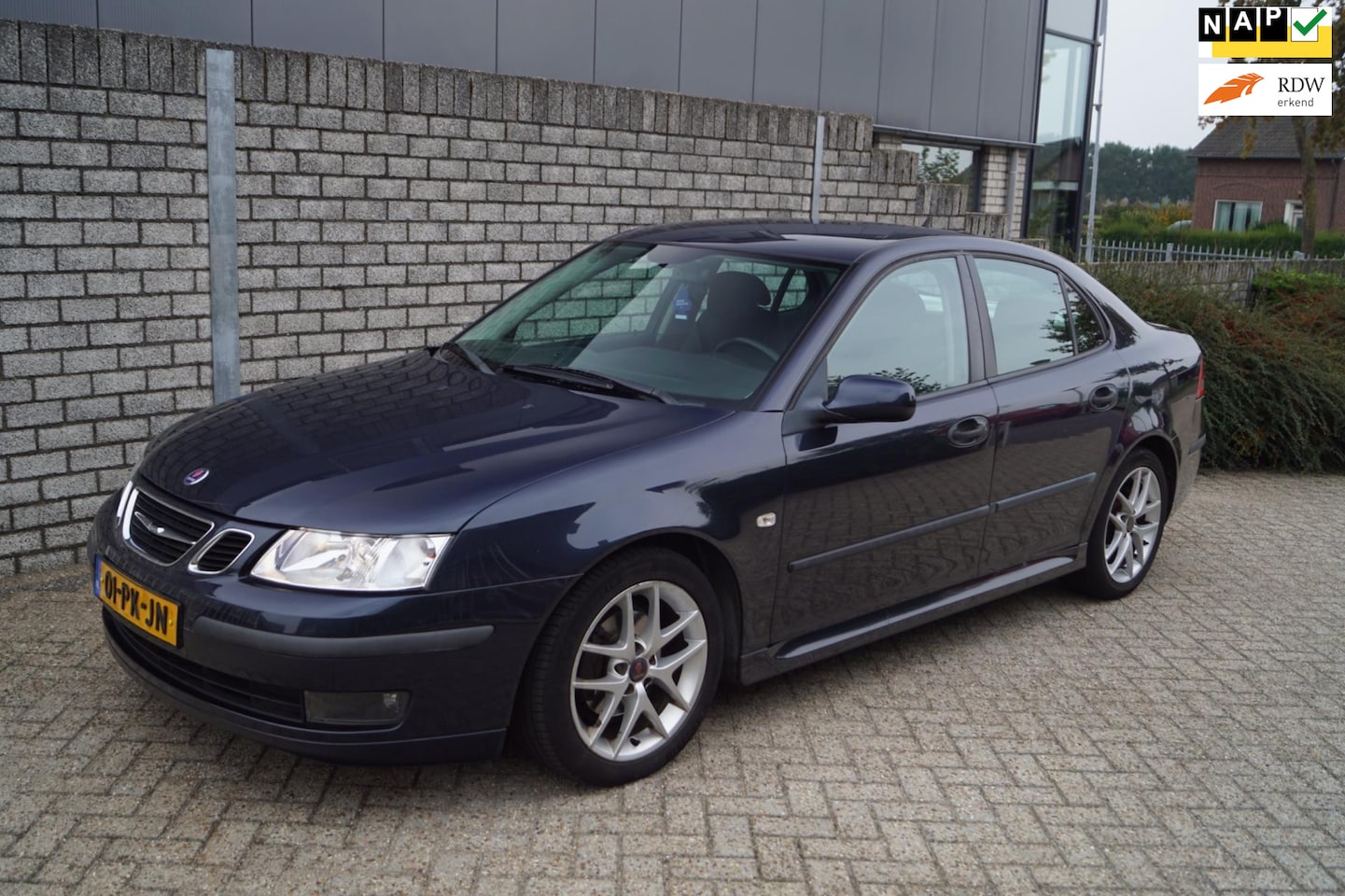 Saab 9-3 Sport Sedan - 1.8 Turbo Optic Clima Cruise 4x Elektrische Ramen Elektrische Spiegels PDC LMV NL Auto. - AutoWereld.nl