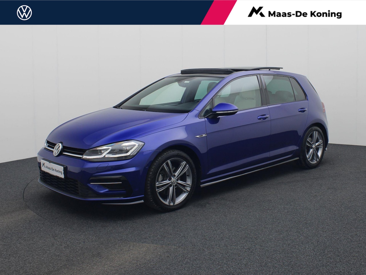 Volkswagen Golf - 1.5TSI/150PK DSG R Line · Panoramadak · Trekhaak · Android/Apple · Leder - AutoWereld.nl