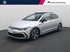 Volkswagen Golf - 1.5eTSI/150PK R-Line Blackstyle DSG · Panoramadak · Camera · Apple/Android · Stoelverwarmi