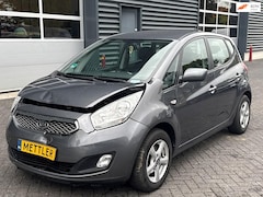 Kia Venga - 1.4 CVVT Seven, airco, cruise control, navigatie, camera