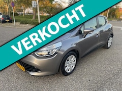 Renault Clio - 0.9 TCe Expression / navi / cruise.control / elek.ramen / deurvergrendeling / nap