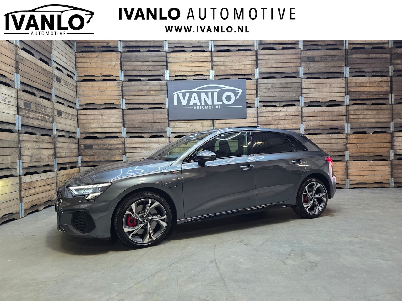 Audi A3 Sportback - 45 TFSI e S edition Competition 245PK S-Line DAYTONAGRIJS PANO LED-Matrix 18''LM - AutoWereld.nl