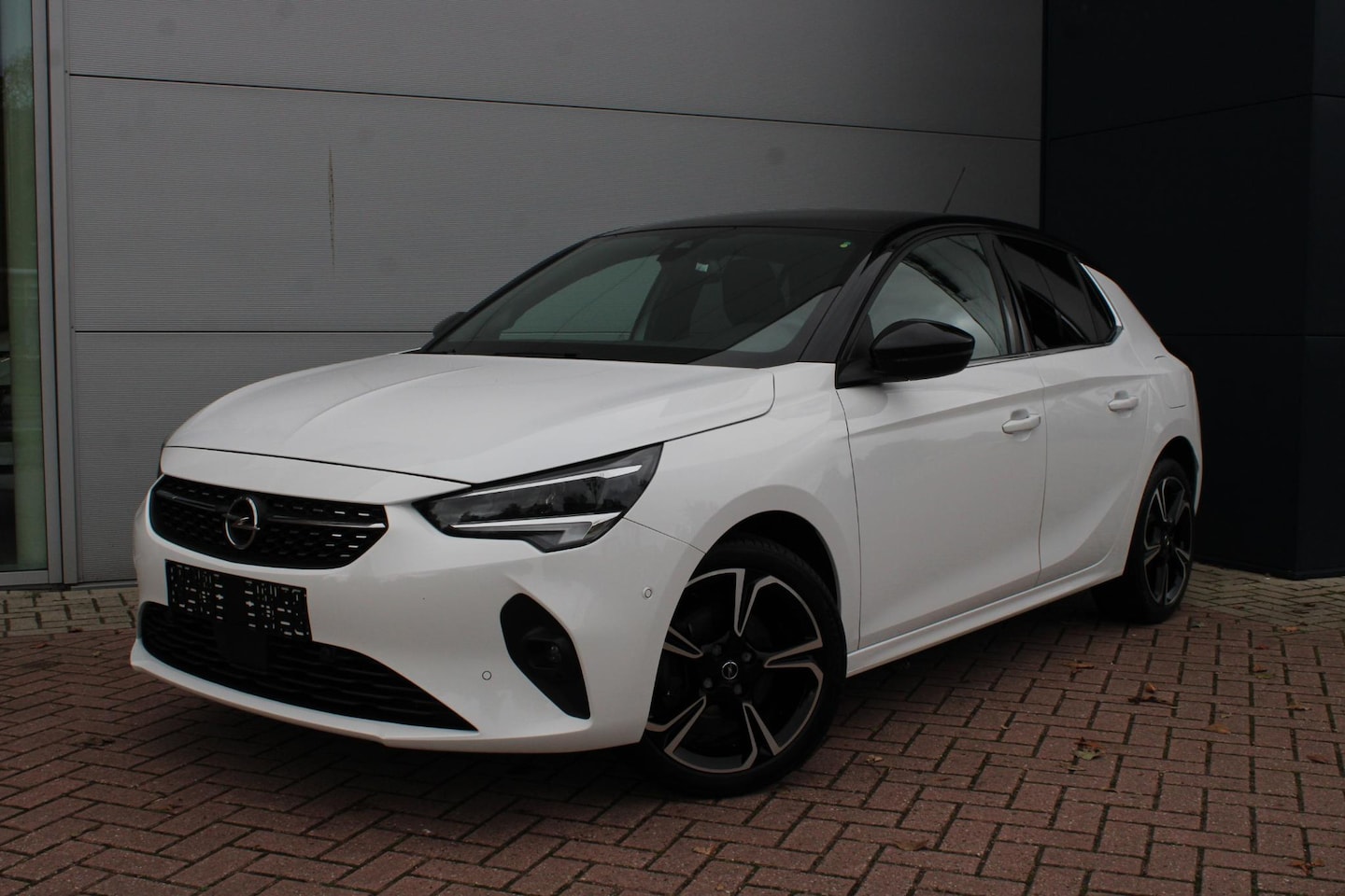 Opel Corsa - 1.2 Turbo 100pk Elegance Pack Premium met panoramadak en stoelverwarming VOL!!!! - AutoWereld.nl