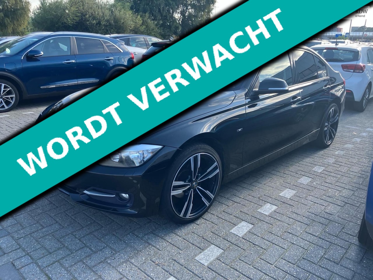 BMW 3-serie - 316i Sedan 2e eigenaar 136pk Clima Multimedia 6-bak - AutoWereld.nl