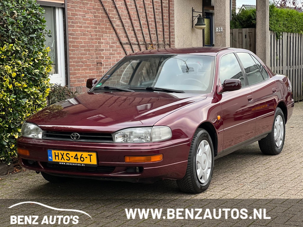 Toyota Camry - 2.2i XL Automaat/Airco/New Staat - AutoWereld.nl