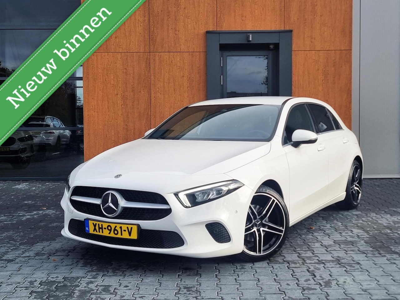 Mercedes-Benz A-klasse - 180d | Camera | Widescreen |Org. NL | Stoelverwarming - AutoWereld.nl
