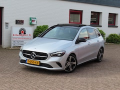 Mercedes-Benz B-klasse - B180 136PK 7G-DCT Luxury Line Hybrid/ Panoramadak/ Lederen bekleding/ Stoelverwarming/ DAB